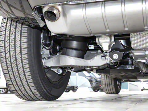 2023�� 110 3.0T P400 X-DYNAMIC HSE