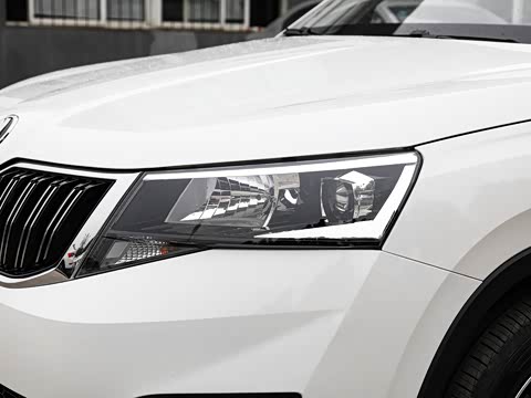 2020�� 1.5L �ֶ����ʰ�