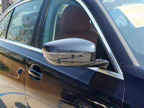 2022�� eDrive 35 L