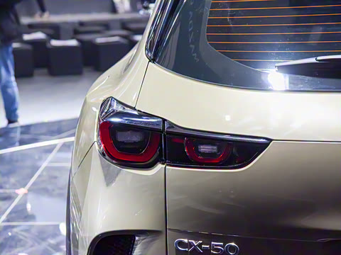 2023�� 2.5L ���а�