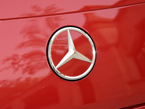 2022�� �Ŀ� CLA 260 4MATIC ���ܳ�