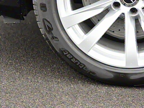 2022�� �Ŀ� S 400 L ������