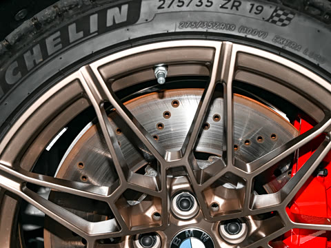 2025�� M4˫�Ž��ܳ� Ŧ�����ֹٷ�����������