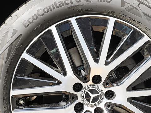 2023�� GLC 260 4MATIC ����SUV