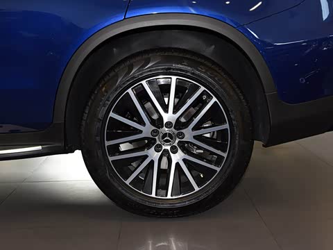 2020�� GLC 300 4MATIC ����SUV