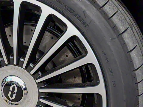 2025�� ���� Max�� 37kWh 6����