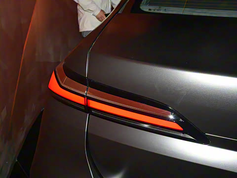 2023�� 740Li ������ M�˶���װ