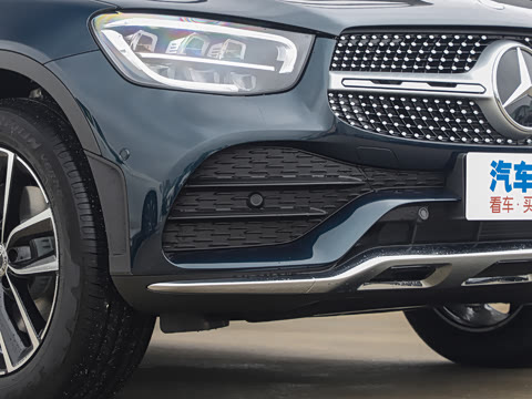 2022�� �Ŀ� GLC 300 L 4MATIC ������