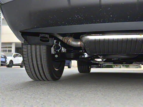 2023�� 40 TFSI quattro ������ ������װ