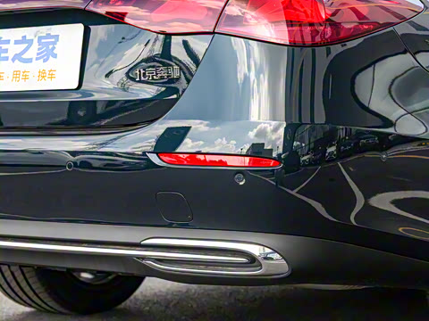 2025�� �Ŀ� E 300 L ʱ����