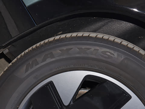 2025�� 702 �������� Max