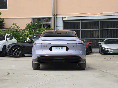 2025�� Ultra�����