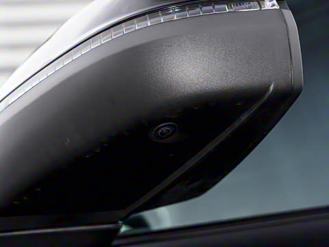 2025�� quattro 45�����ذ� 40 TFSI ʱ����