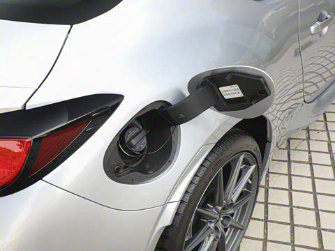 2022�� 2.4L �ֶ���