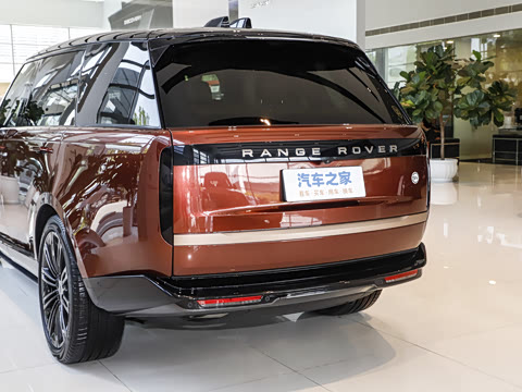 2024�� 3.0 L6 400PS SV���ٴ����ӳ��� 4��