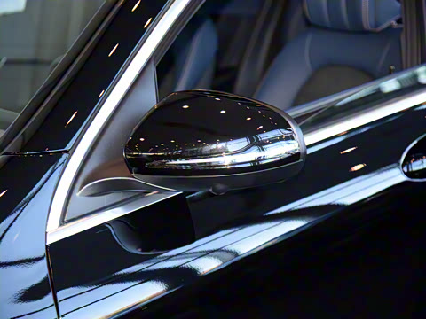 2022�� EQC 400 4MATIC