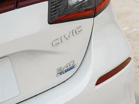 2023�� HATCHBACK 240TURBO �ֶ�������