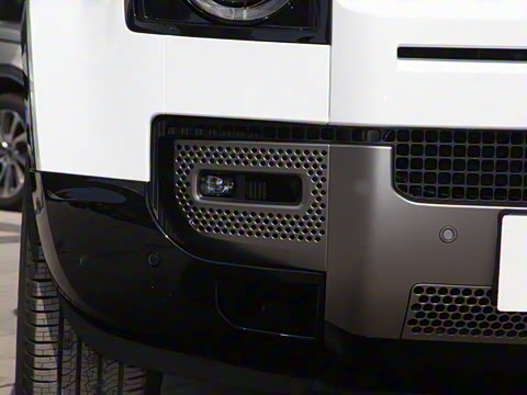 2023�� 110 3.0T P400 X-DYNAMIC HSE