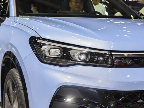 2025�� PRO 380TSI ���� R-Line �����