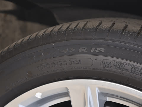 2025�� 28T ���з��а�