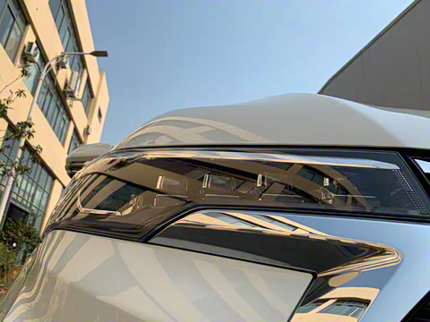 2022�� 2.0T ����ʿ �˼Ұ�