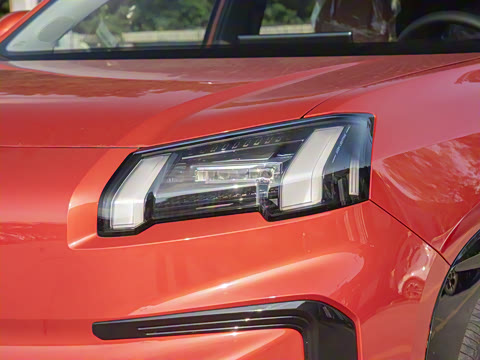 2025�� ���������� 650 ������