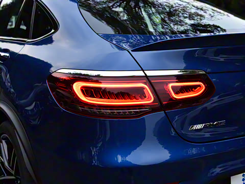 2023�� AMG GLC 43 4MATIC ����SUV