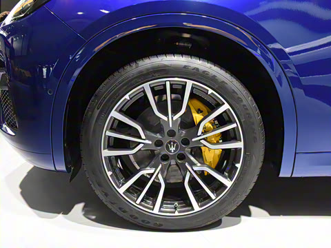 2023�� 2.0T GT PrimaSerie �׷�������