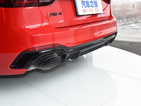 2022�� RS4 Avant �����