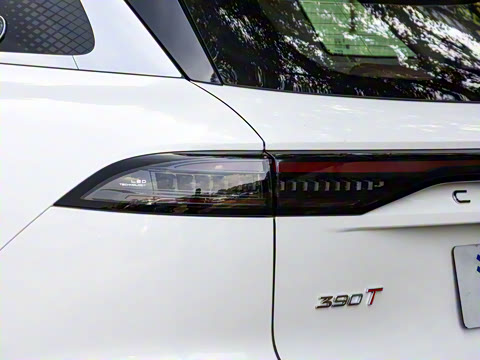 2025�� 2.0T ��������� 7��