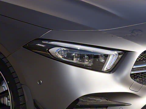 2022�� AMG A 35 L 4MATIC