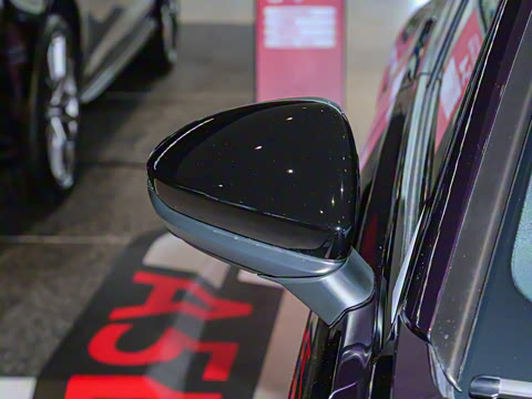 2026�� 2.0T �˶��� Plus