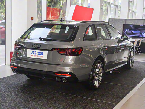2025�� S4 Avant 3.0TFSI