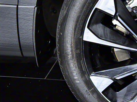 2023�� 2.5L ���а�