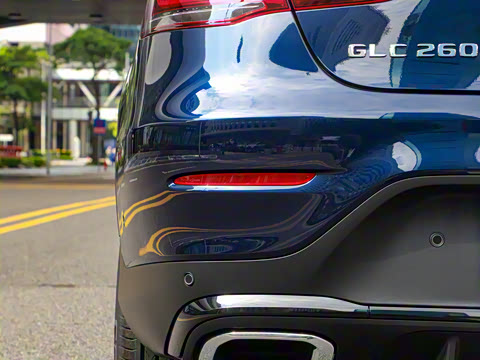 2023�� GLC 260 4MATIC ����SUV