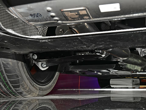 2023�� 740Li ������ M�˶���װ