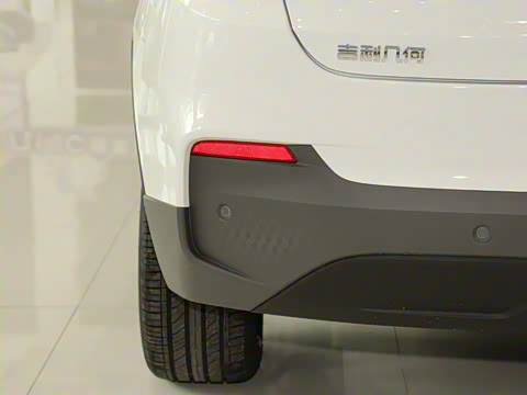 2022�� ��ݮC400