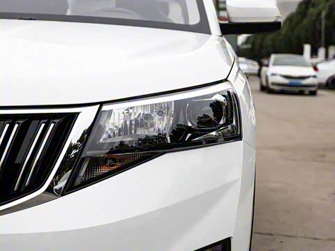 2020�� 1.5L �ֶ����ʰ�