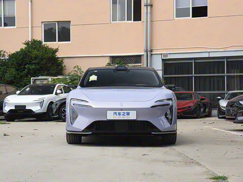 2025�� Ultra�����