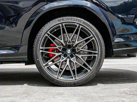 2023�� X6 M ������