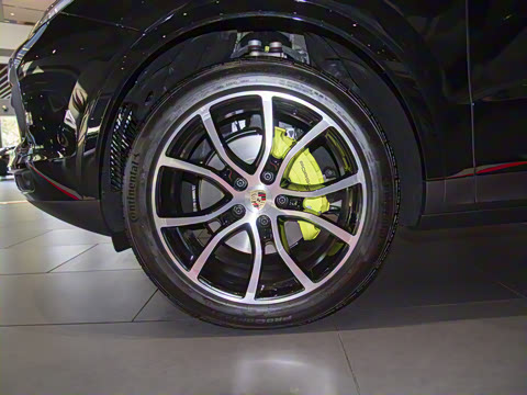 2023�� Cayenne Coup�� E-Hybrid 2.0T