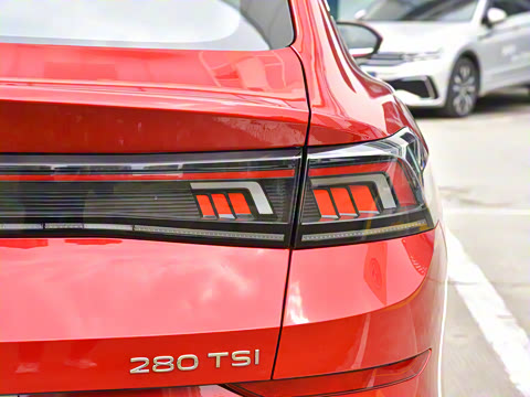 2022�� ���L 280TSI DSG�����콢��