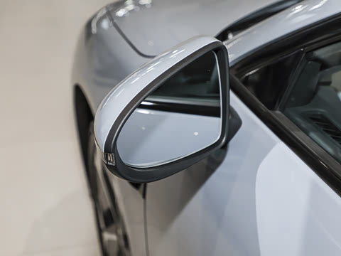 2025�� 515 ������ Plus