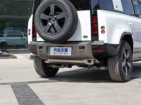 2023�� 110 3.0T P400 X-DYNAMIC HSE