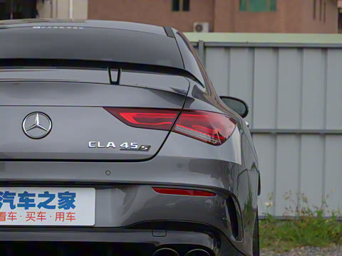 2022�� AMG CLA 45 S 4MATIC+