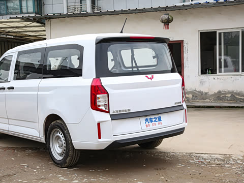 2022�� 2.0L �ֶ���ҵ��