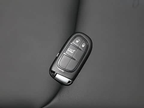 2018�� 2.0T ���������� ��V