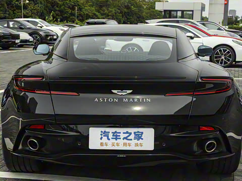 2025�� 4.0T V8 Coupe