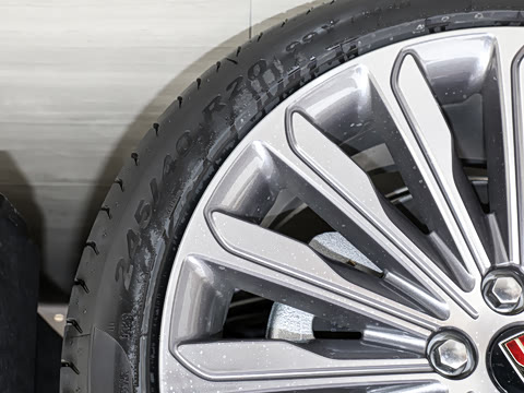 2022�� 3.0T ��������������