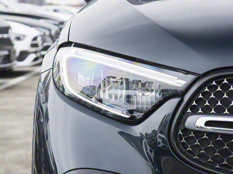 2023�� �Ŀ� GLC 260 L 4MATIC ������ 5��